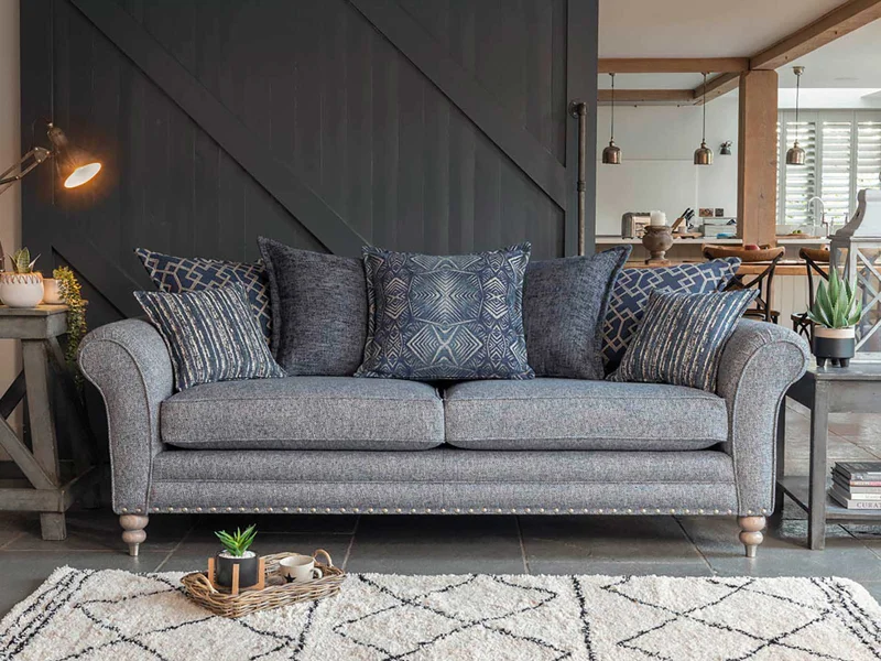 Alstons Astoria PB HERO 2022